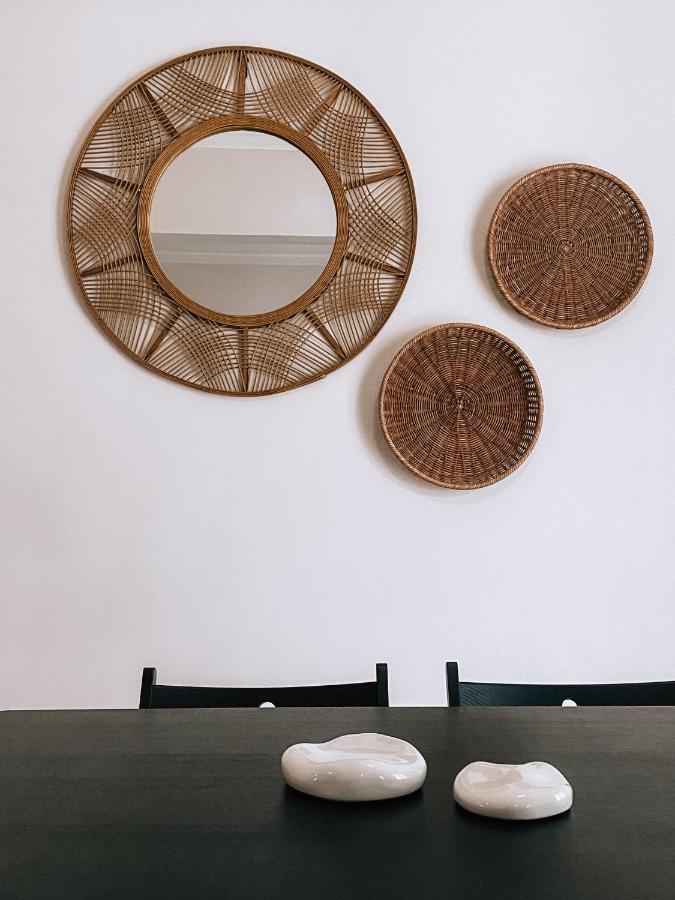 Bohemian Apartment In Central Атина Екстериор снимка